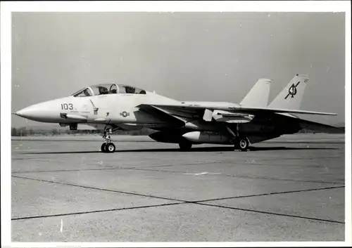 Foto Militärflugzeug 103, Grumman F-14 Abfangjäger