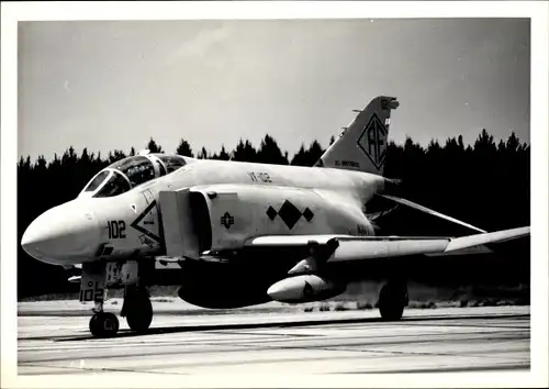 Foto Amerikanisches Militärflugzeug 102 VF-102, McDonnell F-4 Phantom II Jagdbomber