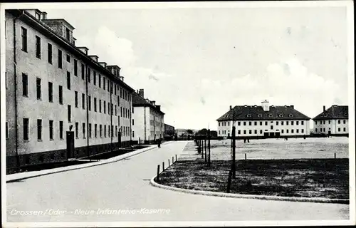 Ak Krosno Odrzańskie Crossen Oder Ostbrandenburg, Neue Infanterie Kaserne