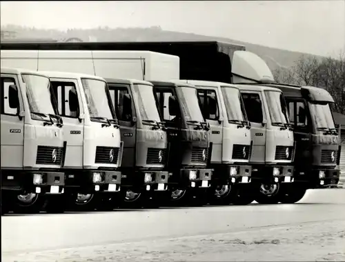 Foto Leichte LKW Klasse von Mercedes Benz