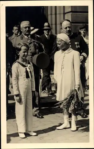 Ak S.A.R. la Princesse Josephine Charlotte de Belgique, Prince Baudouin