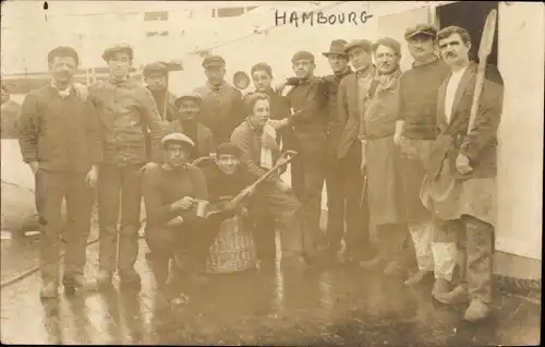 Foto Ak Hamburg, Hafenarbeiter, Gruppenbild