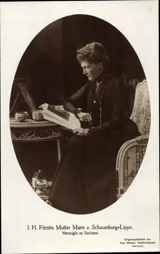 Ak Fürstin Mutter Marie zu Schaumburg Lippe, Herzogin zu Sachsen Altenburg