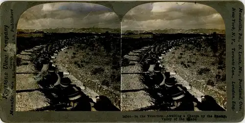 Stereo Foto Japanische Soldaten in den Schützengräben warten auf den Feind