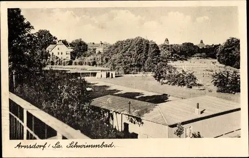 Ak Arnsdorf im Kreis Bautzen, Blick auf das Schwimmbad