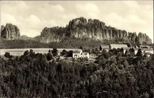 Ak Ostrau Bad Schandau Sächsische Schweiz, Blick auf den Ort und die Schrammsteine