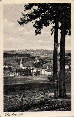 Ak Ebersbach Neugersdorf, Panorama von der Ortschaft, Kirche