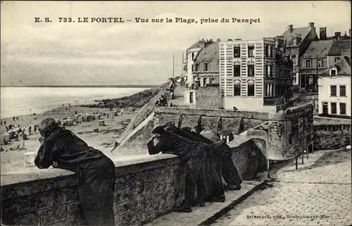 Ak Le Portel Pas de Calais, Vue sur la Plage, prise du Parapet