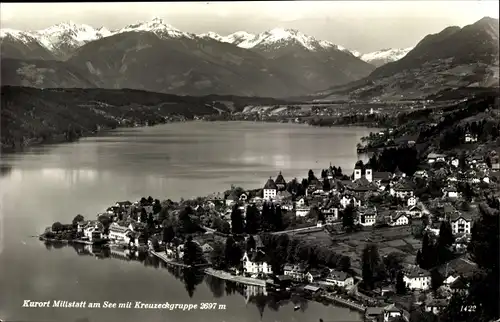 Ak Millstatt am See Kärnten, Gesamtansicht mit Kreuzeckgruppe