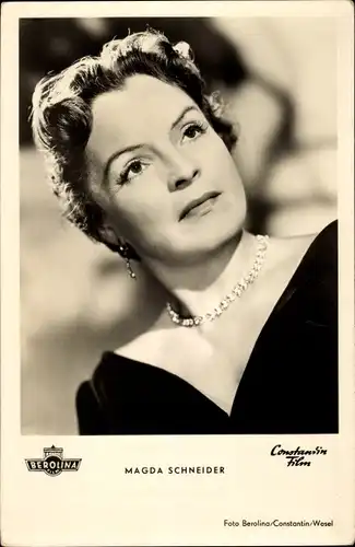 Ak Schauspielerin Magda Schneider in Und ewig bleibt die Liebe