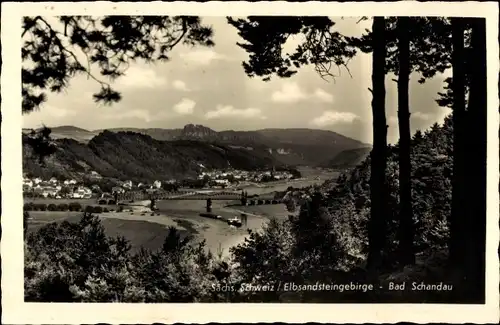 Ak Bad Schandau Sächsische Schweiz, Panorama mit Elbsandsteingebirge