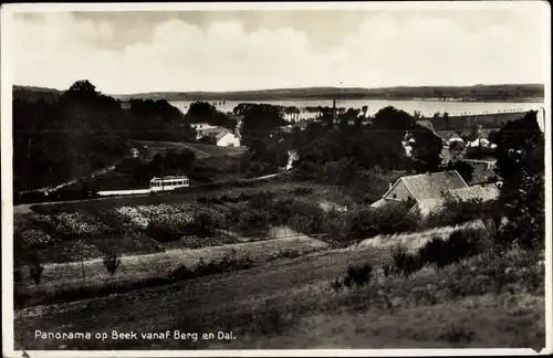 Ak Berg en Dal Gelderland Niederlande, Panorama op Beek