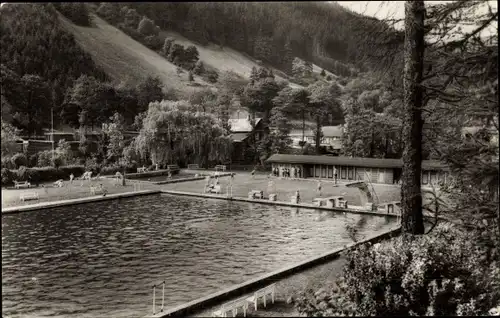 Ak Mellenbach Glasbach im Schwarzatal, Schwimmbad