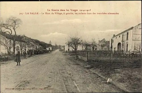 Ak La Salle Nompatelize Lothringen Vosges, Le Haut du Village, a gauche, les enfants