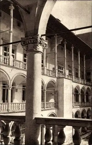 Ak Kraków Krakau Polen, Fragment z podworca arkadowego