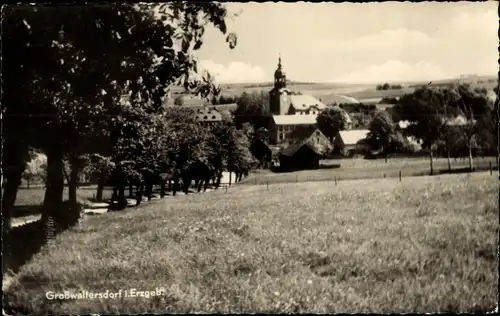 Ak Großwaltersdorf Eppendorf in Sachsen, Teilansicht, Kirche