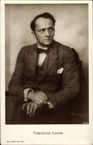 Ak Schauspieler Theodor Loos, Portrait, Anzug, Fliege