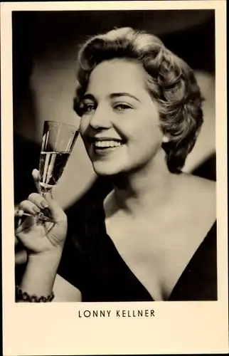 Ak Schauspielerin und Sängerin Lonny Kellner, Portrait, Sektglas