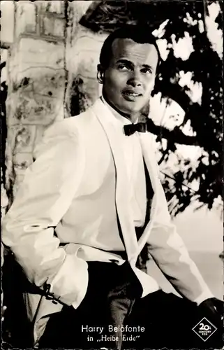 Ak Schauspieler und Sänger Harry Belafonte, Portrait, Heiße Erde