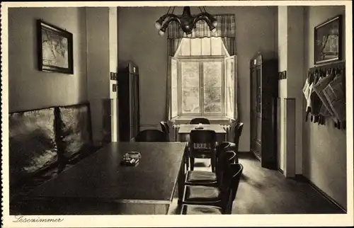 Ak Hohnstein in der Sächsischen Schweiz, Posterholungsheim, Innenansicht, Lesezimmer