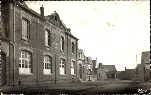 Ak Queant Pas-de-Calais, Rue de la Mairie