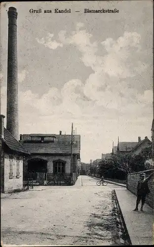 Ak Kandel in der Pfalz Bienwald, Bismarckstraße, Fabrikgebäude, Schornstein