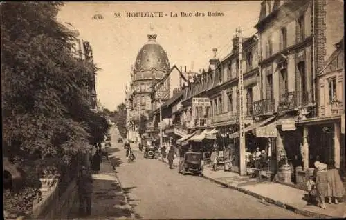 Ak Houlgate Calvados, La Rue des Bains