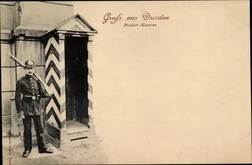 Ak Dresden Neustadt, Wachposten, Pionier Kaserne