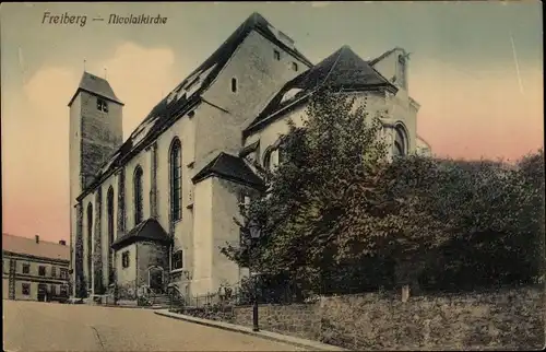 Ak Freiberg im Kreis Mittelsachsen, Blick zur Nikolaikirche, Seitenansicht