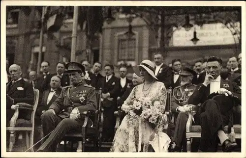 Ak Mons Wallonien Hennegau, König Leopold III. von Belgien, Astrid von Schweden