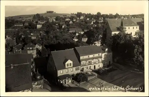 Foto Ak Hohnstein Sächs. Schweiz, Panoramablick mit HO Geschäft
