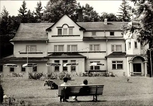 Ak Tabarz im Thüringer Wald, Ferienheim IG Wismut Datenberg, Haus I, Ansicht vom Garten aus