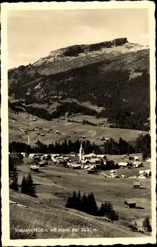 Ak Riezlern Mittelberg Vorarlberg, Gesamtansicht, Hoher Ifen