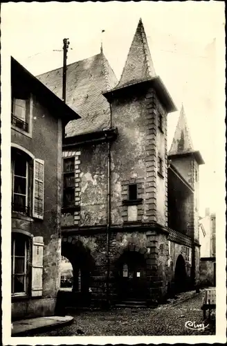 Ak Mirecourt Lorraine Vosges, Les Halles