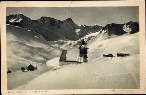 Ak Innerarosa Arosa Kt. Graubünden, Kirchlein im Schnee