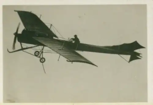 Sammelbild Helden der Luft, Serie G Bild 19, Hubert Latham mit seinem Antoinette-Eindecker