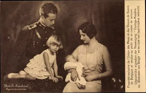 Ak König Leopold III. von Belgien, Astrid von Schweden, Kinder, Prinzessin Josephine Charlotte