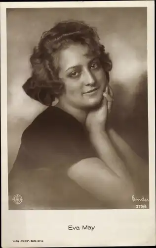 Ak Schauspielerin Eva May, Portrait