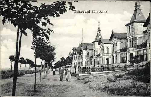 Ak Ostseebad Zinnowitz auf Usedom, Straßenpartie