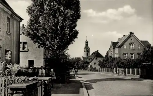 Ak Niederwiesa Sachsen, Dresdner Straße, Kirchturm