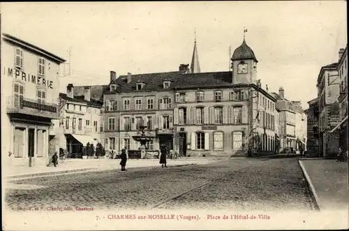 Ak Charmes in den Moselvogesen, Place de l&#39;Hotel de Ville