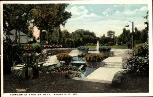 Ak Indianapolis Indiana USA, Brunnen im Fairview Park