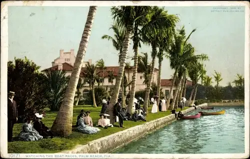 Ak Palm Beach Florida USA, watching the boat races