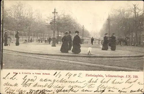 Ak 's Gravenhage Den Haag Südholland, Piet Heinstraat, Passanten