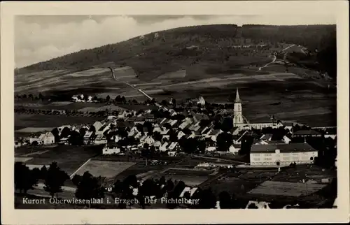 Ak Oberwiesenthal im Erzgebirge, Fichtelberg, Panorama