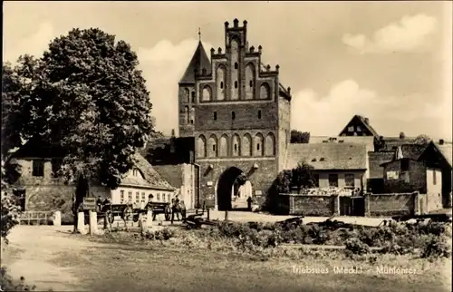 Ak Triebsees Tribsees Mecklenburg Vorpommern, Mühlentor