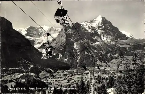 Ak Grindelwald Kanton Bern, First-Bahn mit Eiger und Flescherwand