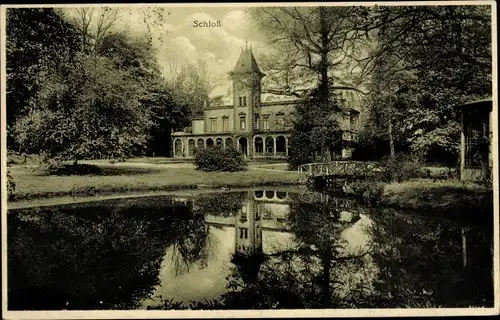 Ak Kreischa im Erzgebirge, Wasserpartie mit Blick auf Schloss