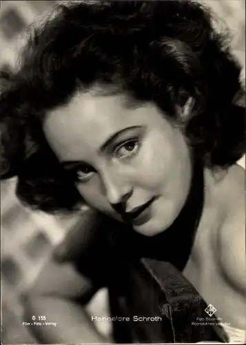 Ak Schauspielerin Hannelore Schroth, Portrait, UFA