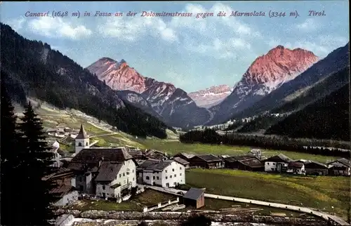 Ak Fassatal Val di Fassa Trentino Südtirol, Canazei an der Dolomitenstraße geg. die Marmolata
